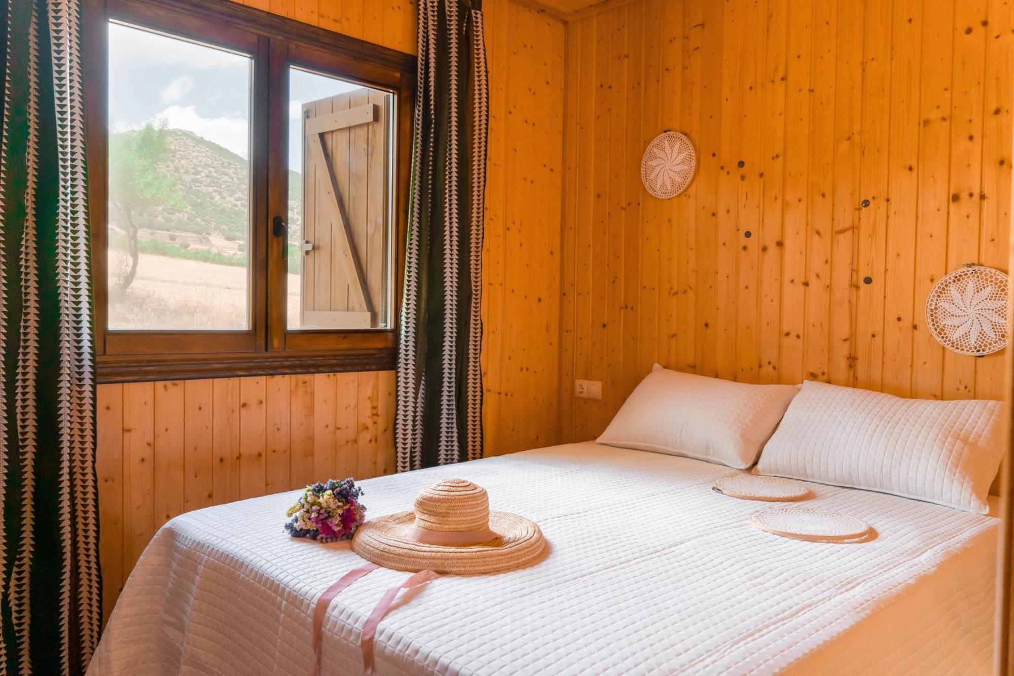 Aldea Los Odres - Cabanas De Madera De 1ª Con Piscina Privada Y Bbq En La Puerta Moratalla  Cameră foto